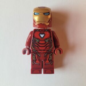 LEGO Marvel Iron Man Minifigure – Pearl Gold Armor (Used)